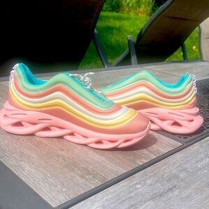 Cape Robbin Fun Times Multicolored Sneakers Size 10 (USA 9)